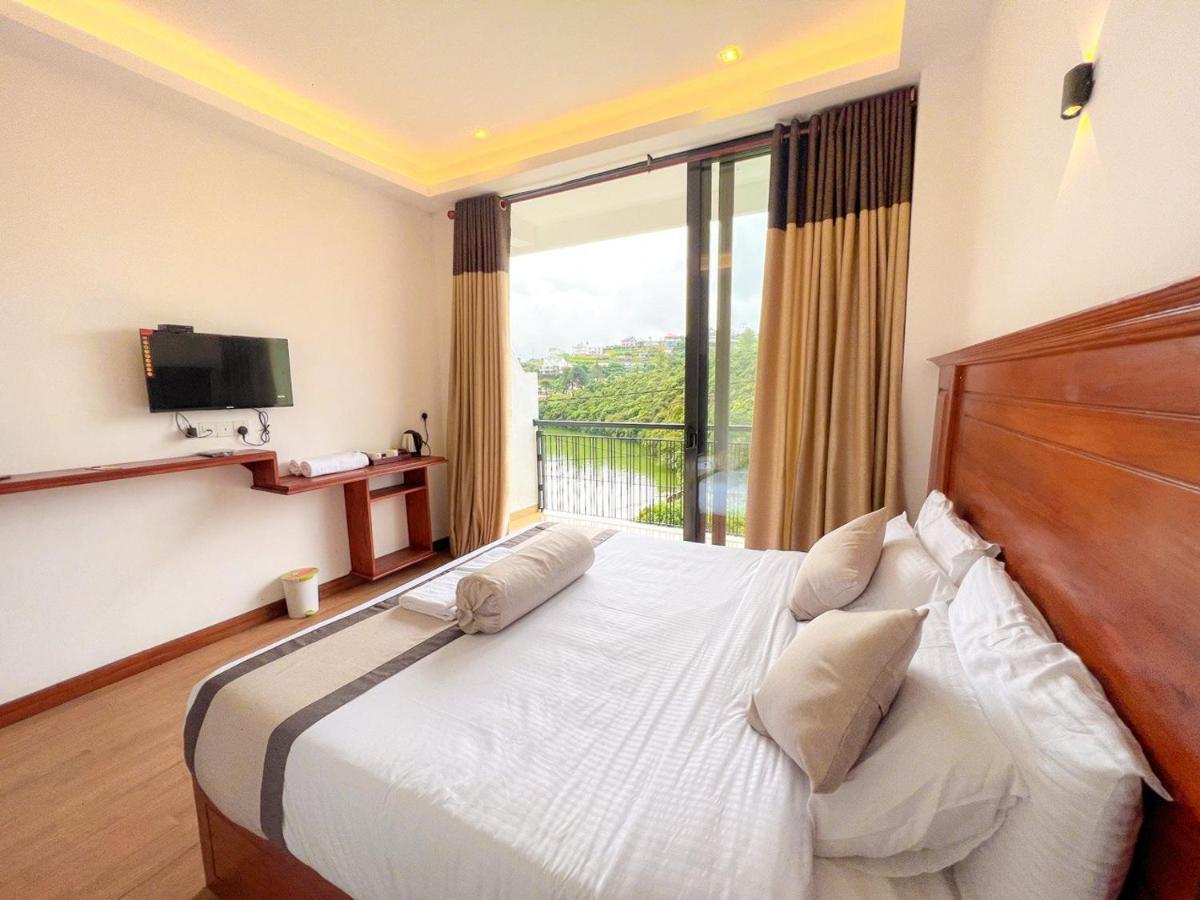 Top Rich Hotel นูวาราเอลิยา ภายนอก รูปภาพ