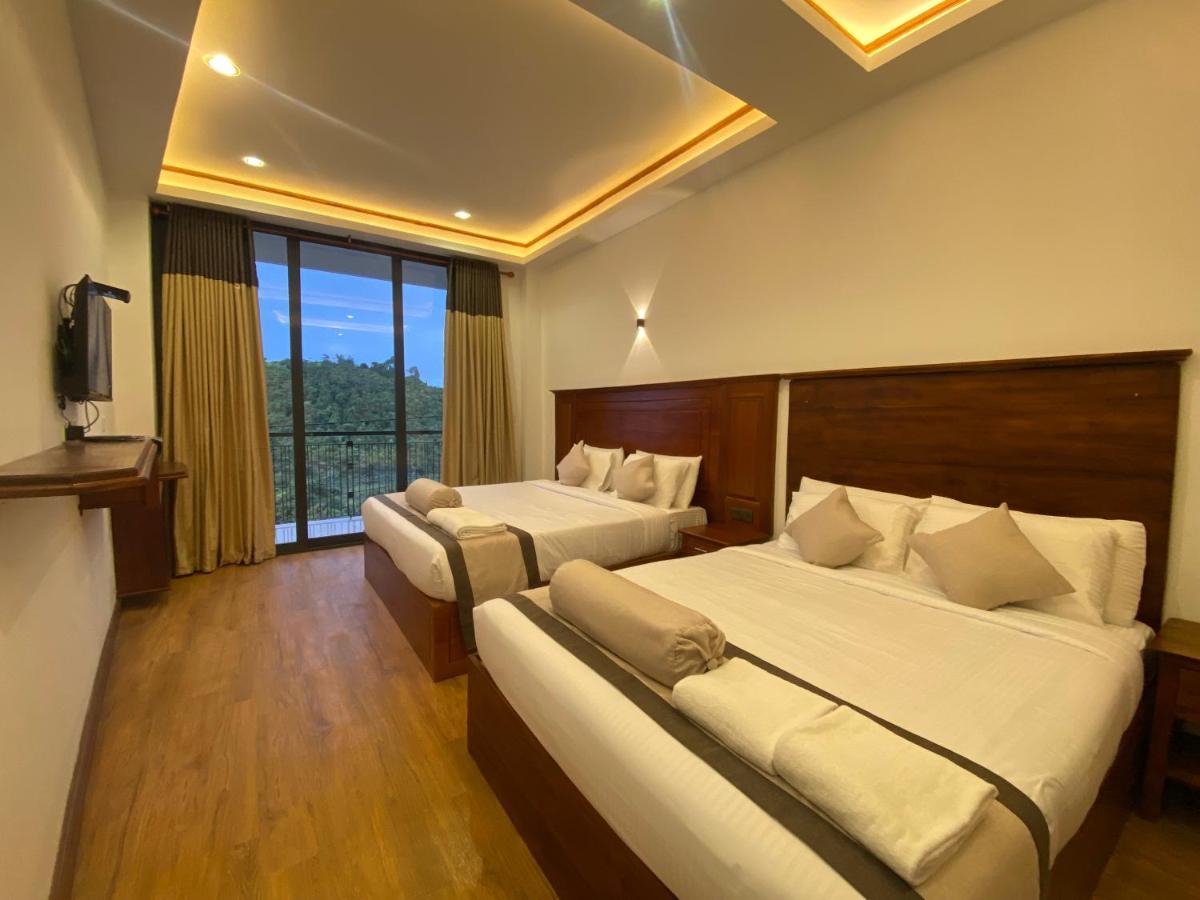Top Rich Hotel นูวาราเอลิยา ภายนอก รูปภาพ
