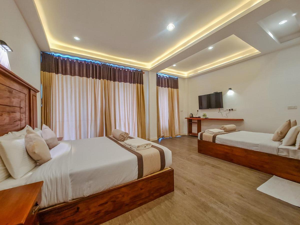 Top Rich Hotel นูวาราเอลิยา ภายนอก รูปภาพ