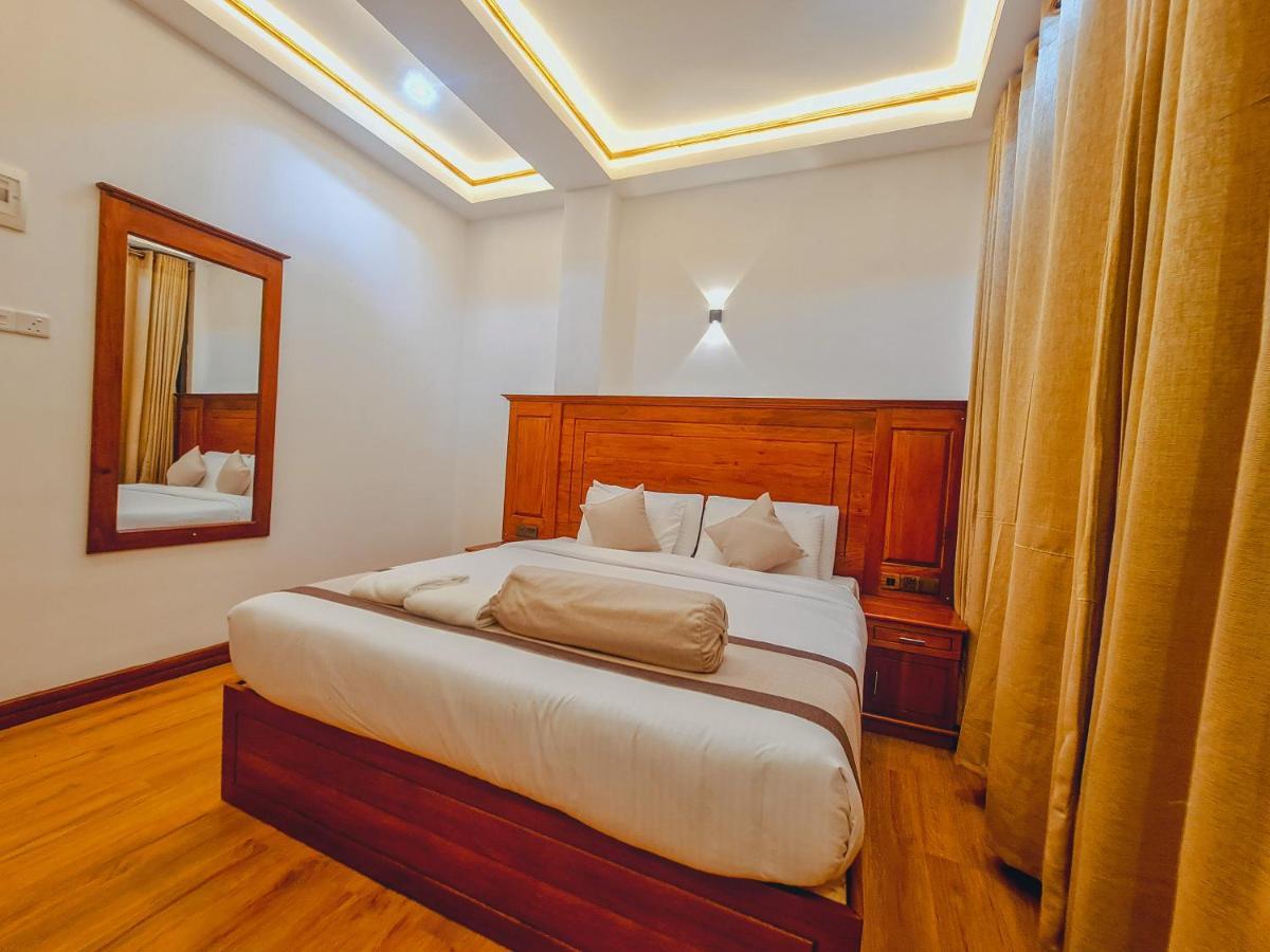 Top Rich Hotel นูวาราเอลิยา ภายนอก รูปภาพ