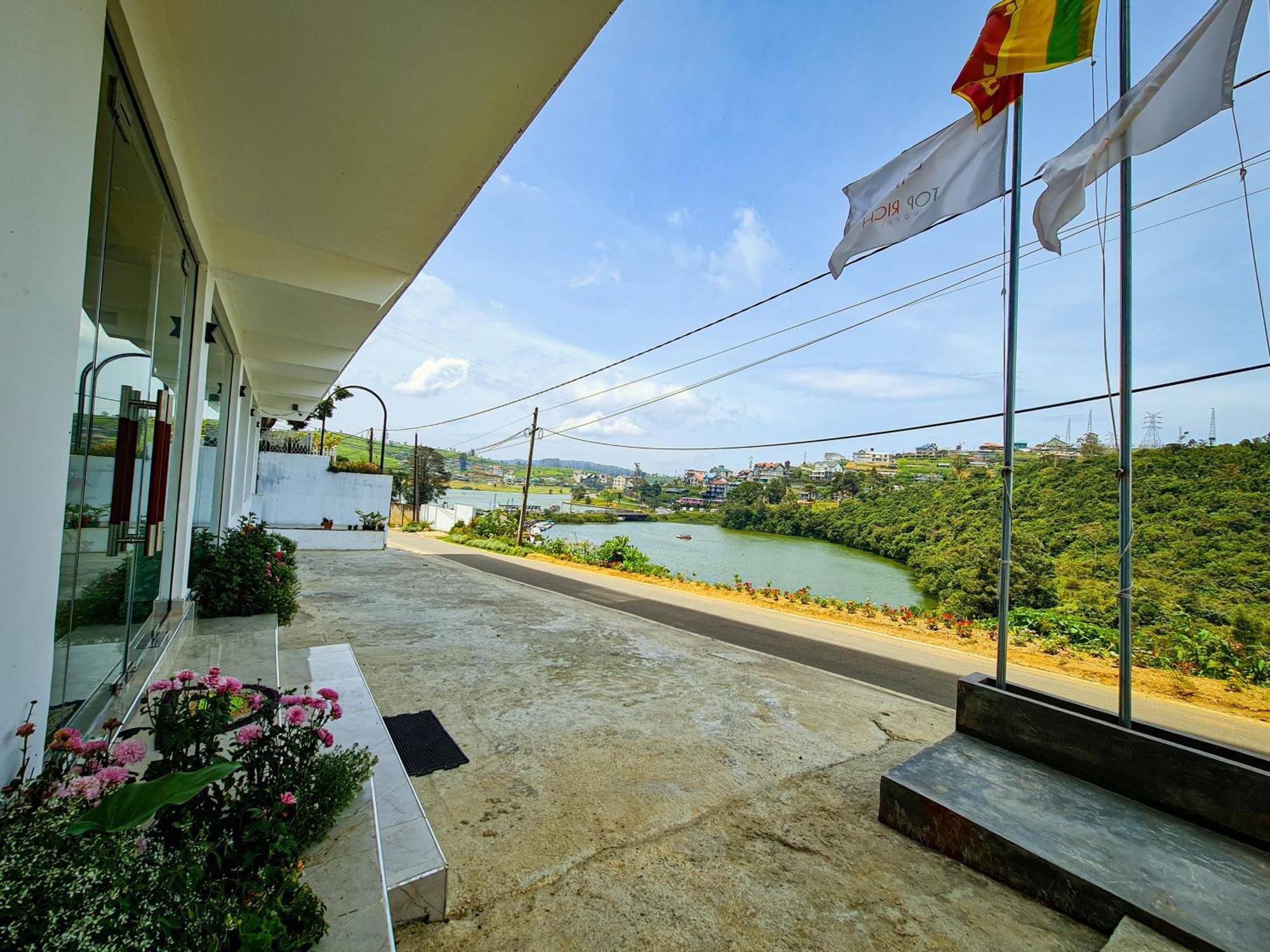 Top Rich Hotel นูวาราเอลิยา ภายนอก รูปภาพ